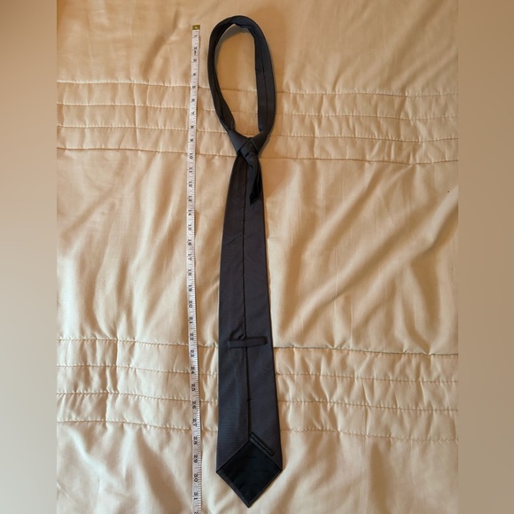 Classic Gray Striped Tie - Picture 3 of 4